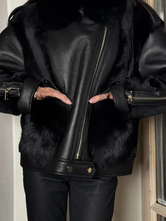Черная дубленка на молнии с меховым воротником из финского песца - фото 5