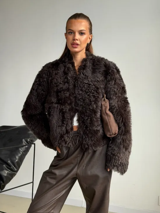 Дубленка кроп-топ из овчины калган - фото 8