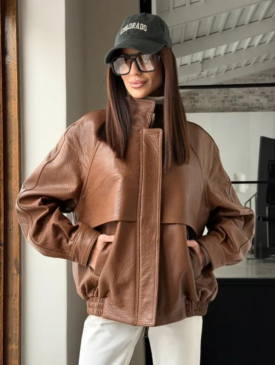 Стильная кожаная куртка - фото 0